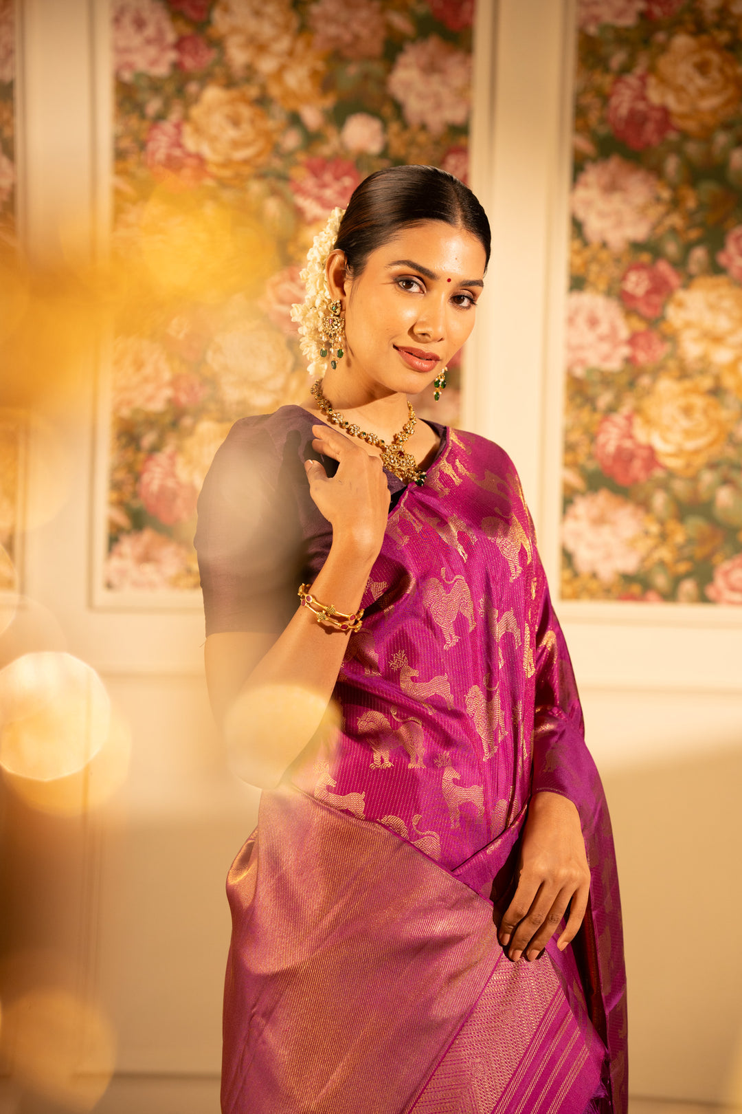 Magenta borderless brocade pure Kanchipuram silk Saree