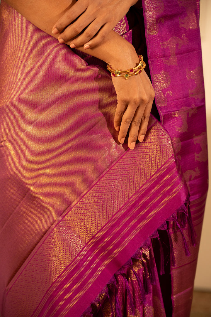 Magenta borderless brocade pure Kanchipuram silk Saree