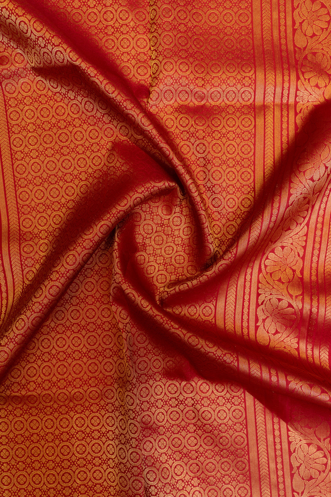 Black and red lakshadeepam pure soft silk saree