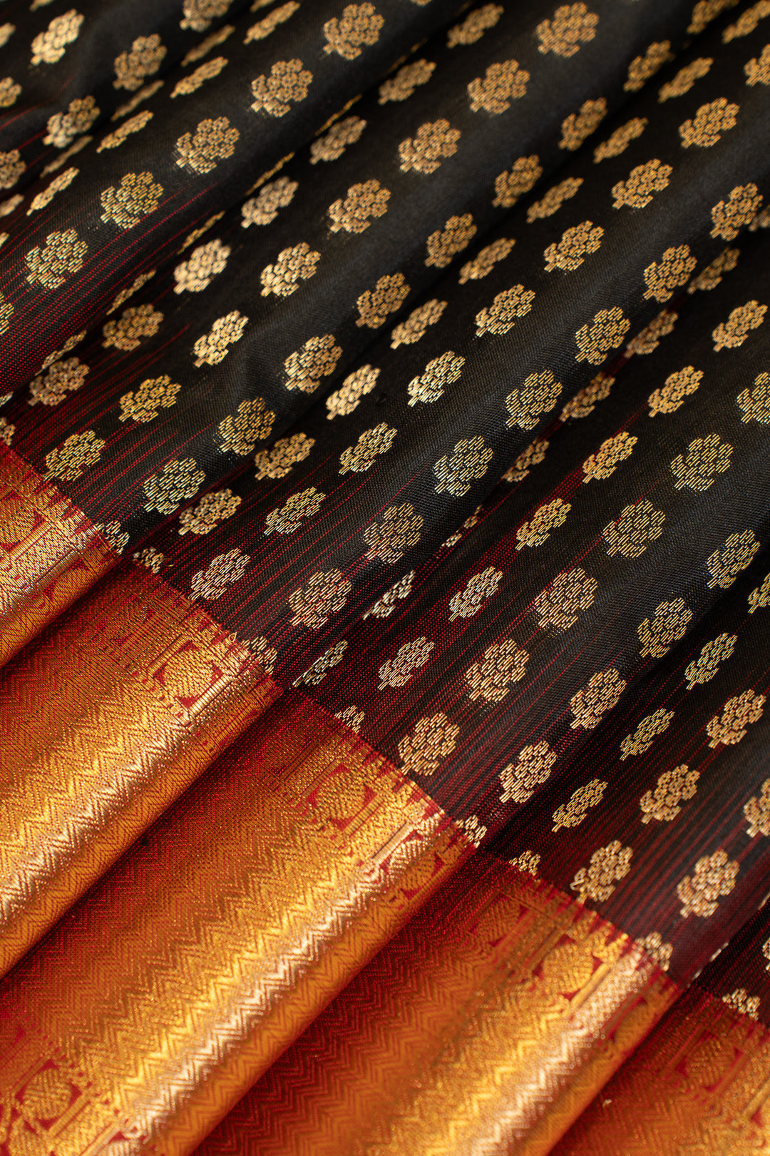 Black and red lakshadeepam pure soft silk saree