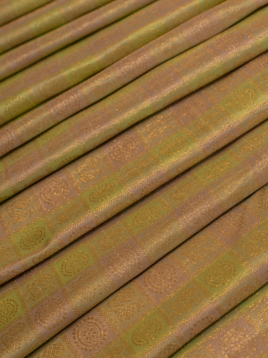 Pastel green mayil chakram Brocade pure Kanchipuram silk saree