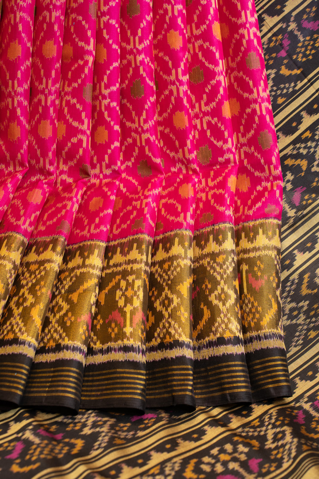 Rani pink pure ikat patan patola silk saree