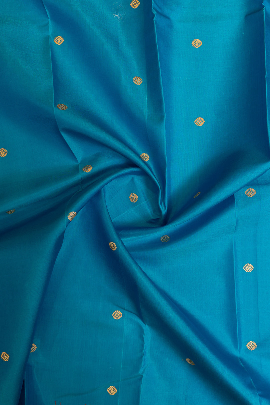 Anandha blue and red threadwork Kanchipuram silk saree