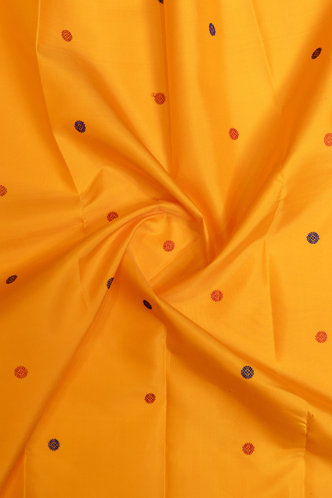 Yellow thread Varisaipettu pure Kanchipuram silk saree