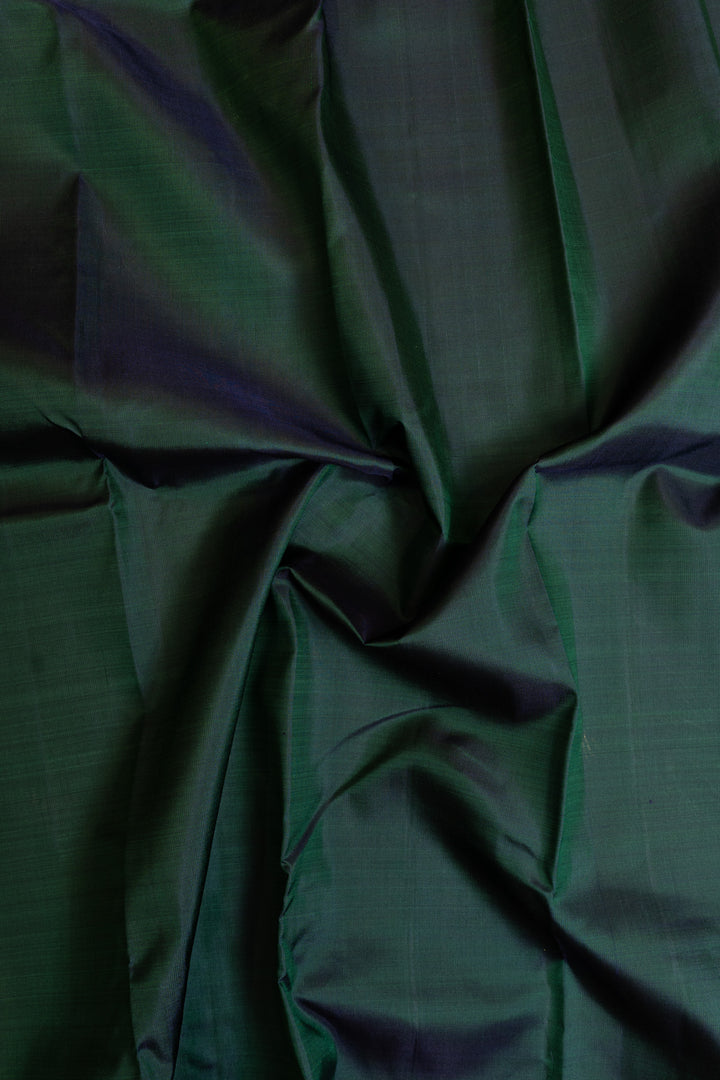 Sacramento Green threadwork pure Kanchipuram silk saree