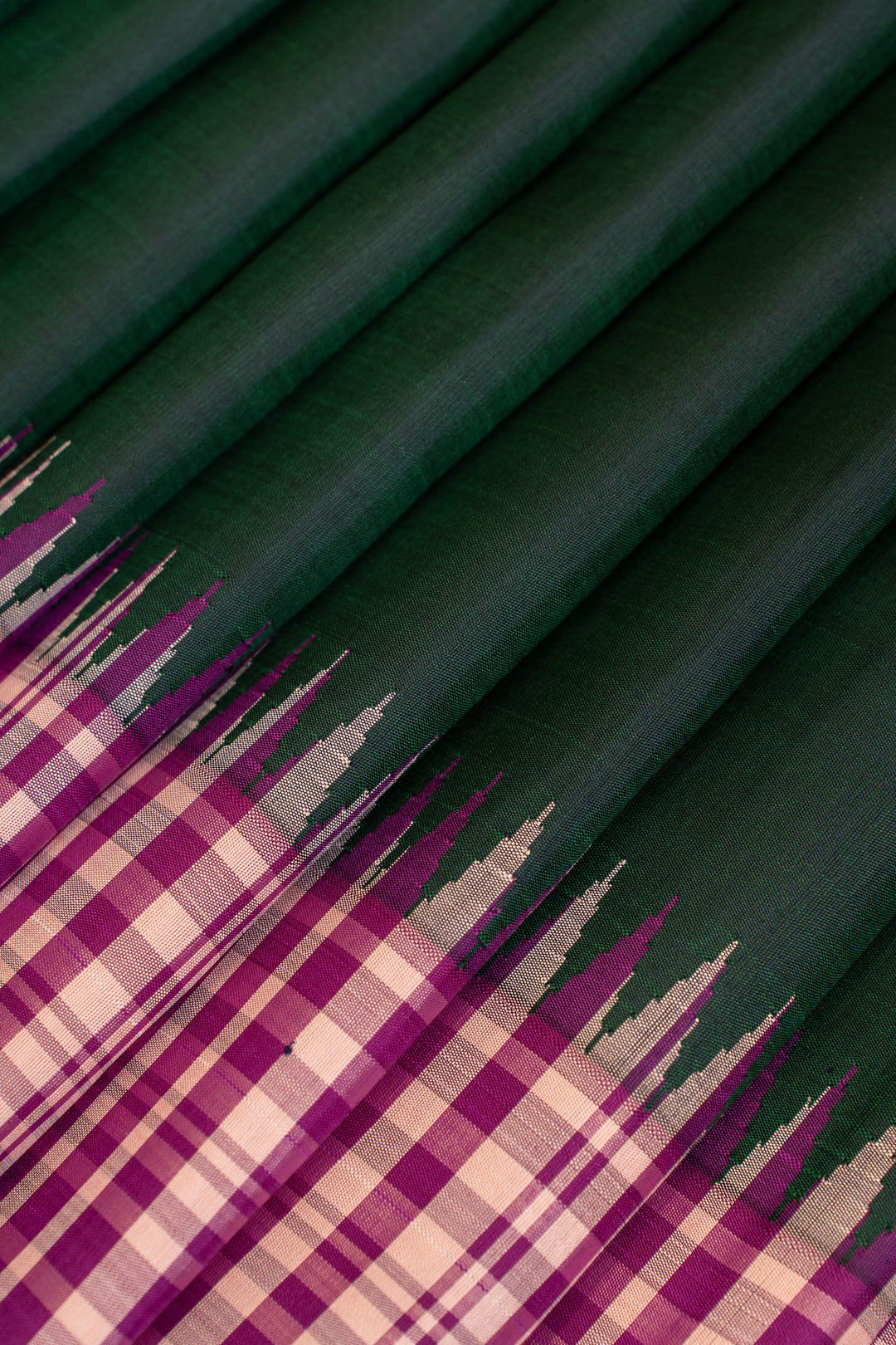 Sacramento Green threadwork pure Kanchipuram silk saree