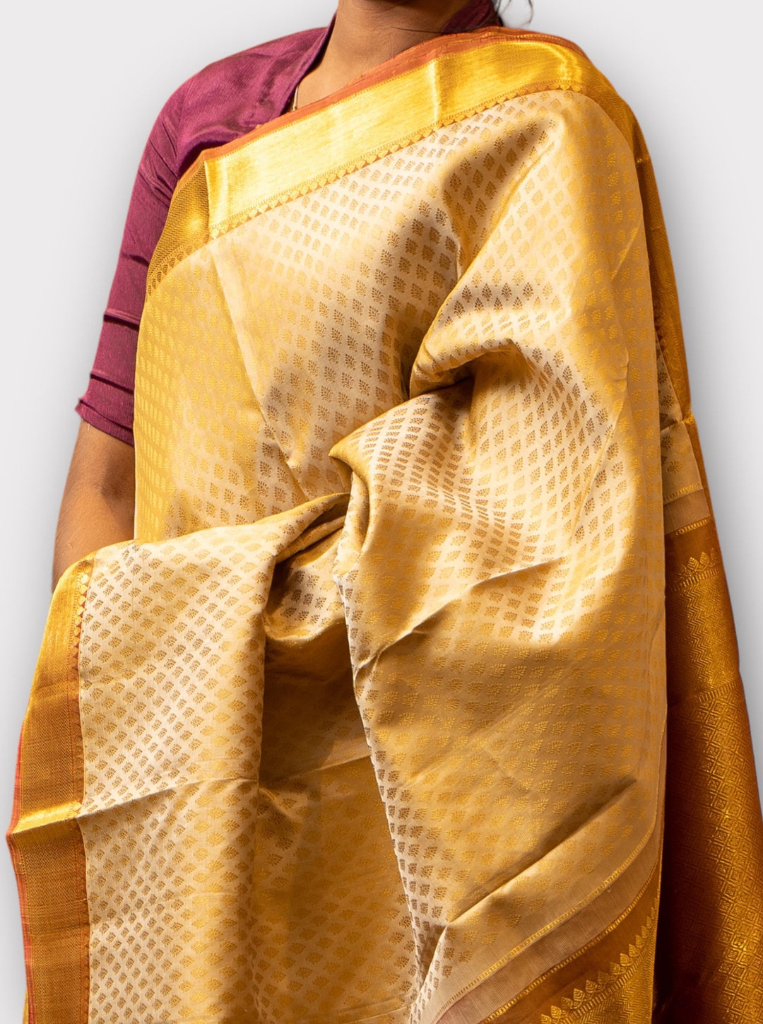 Beige and Gold Thread Brocade Pure Kanchipuram Silk Saree - Clio Silks