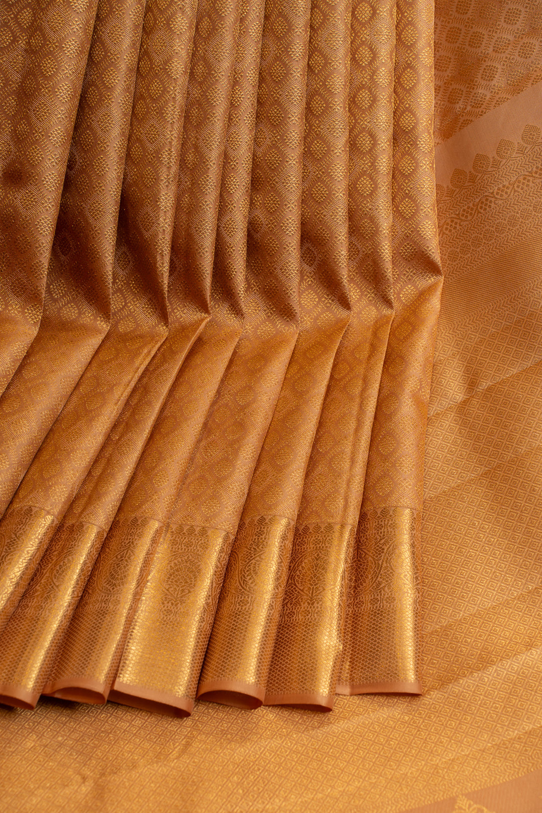 Peach diamond brocade pure Kanchipuram silk saree