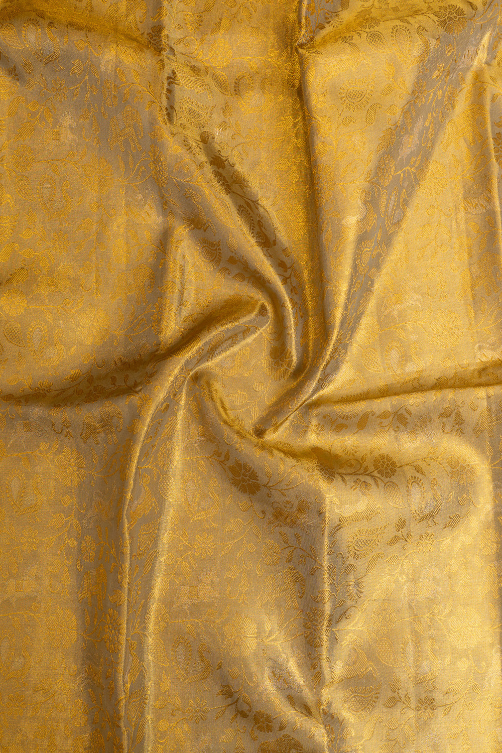 Silverish gold vanasingaram brocade pure  Kanchipuram silk saree