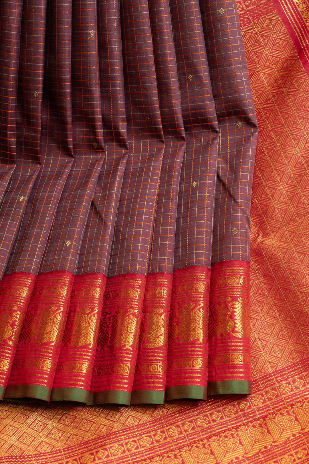 Beetlenut brown checks pure Kanchipuram silk saree
