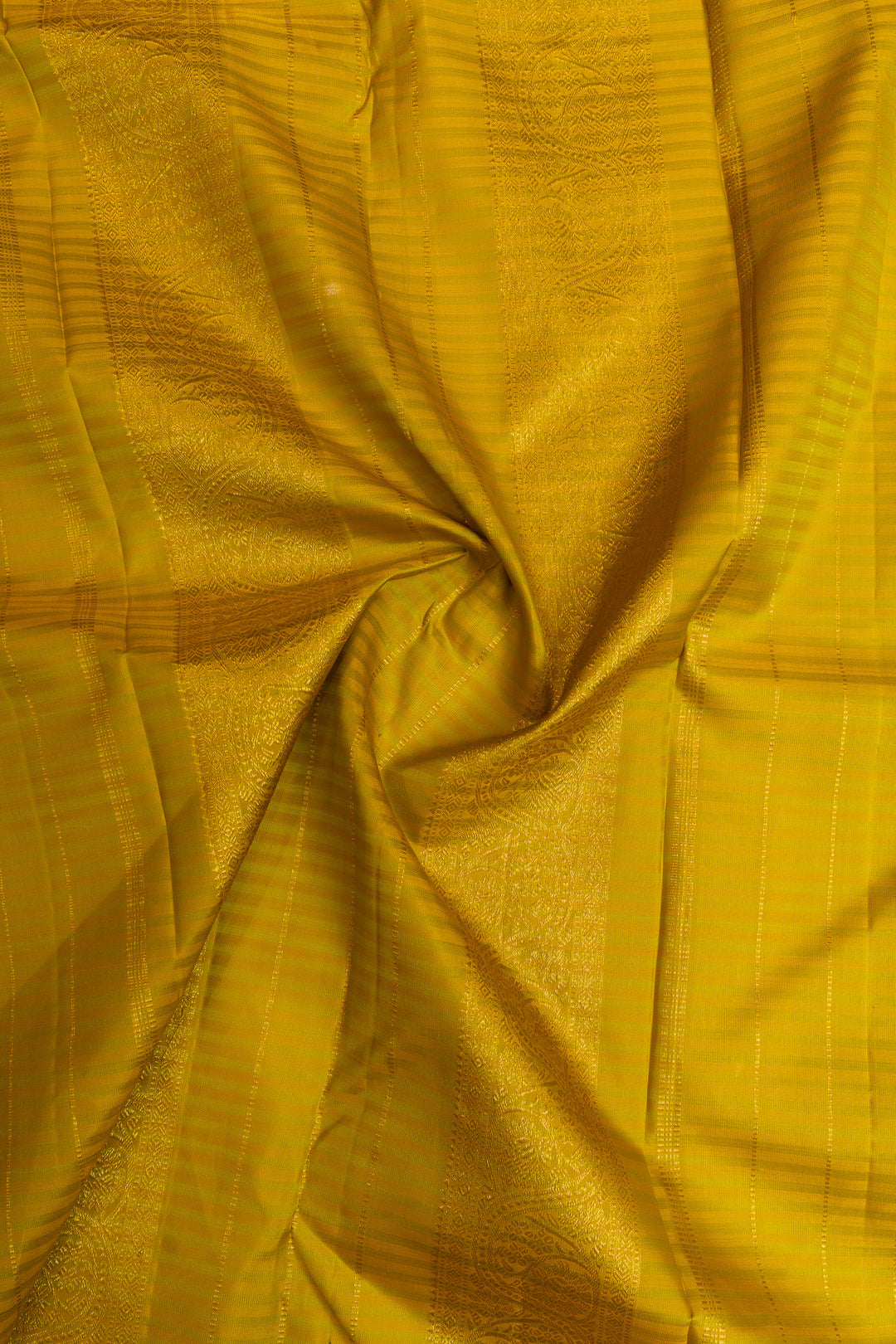 Violet  traditional pure Kanchipuram silk saree