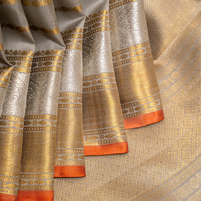 Traditional Kanchipuram Silk Sarees Online | Buy Silk Sarees Online