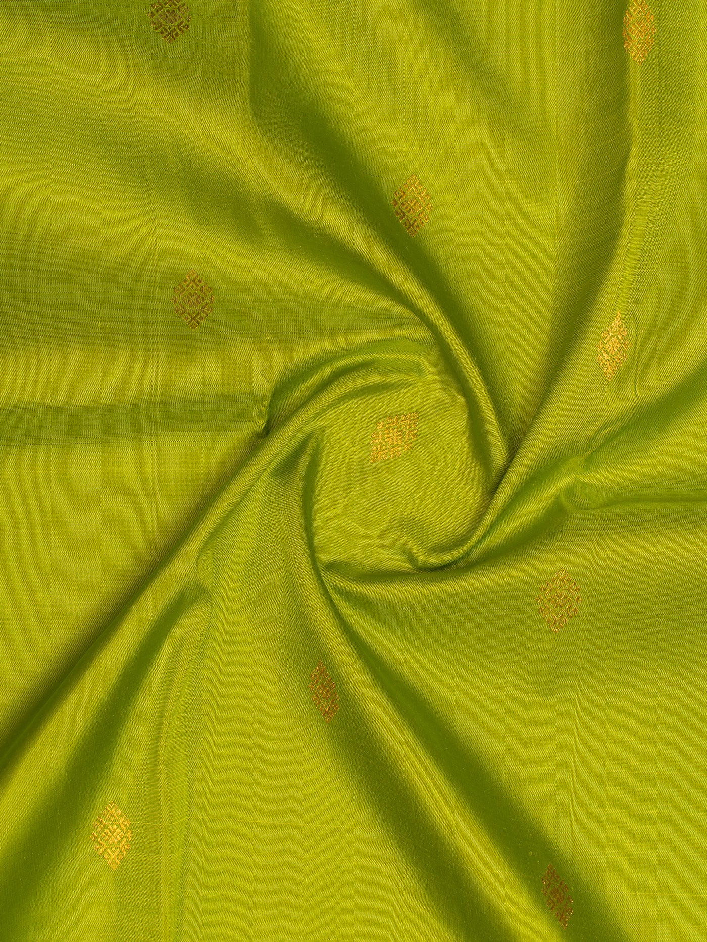 Leaf Green and Orange Korvai Varisaipettu Pure Kanjivaram Silk Saree