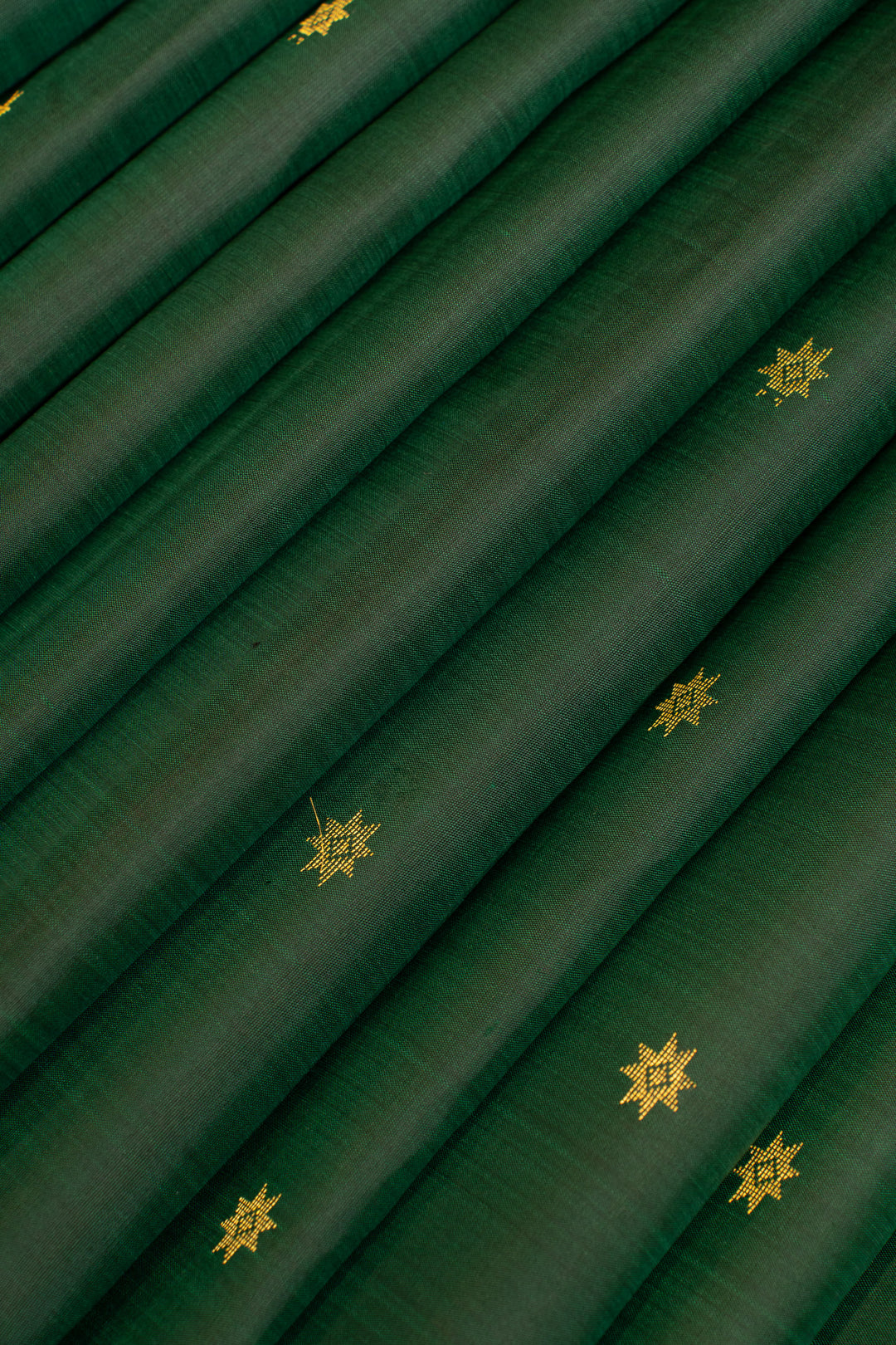 Bottle green small border pure Kanchipuram silk saree