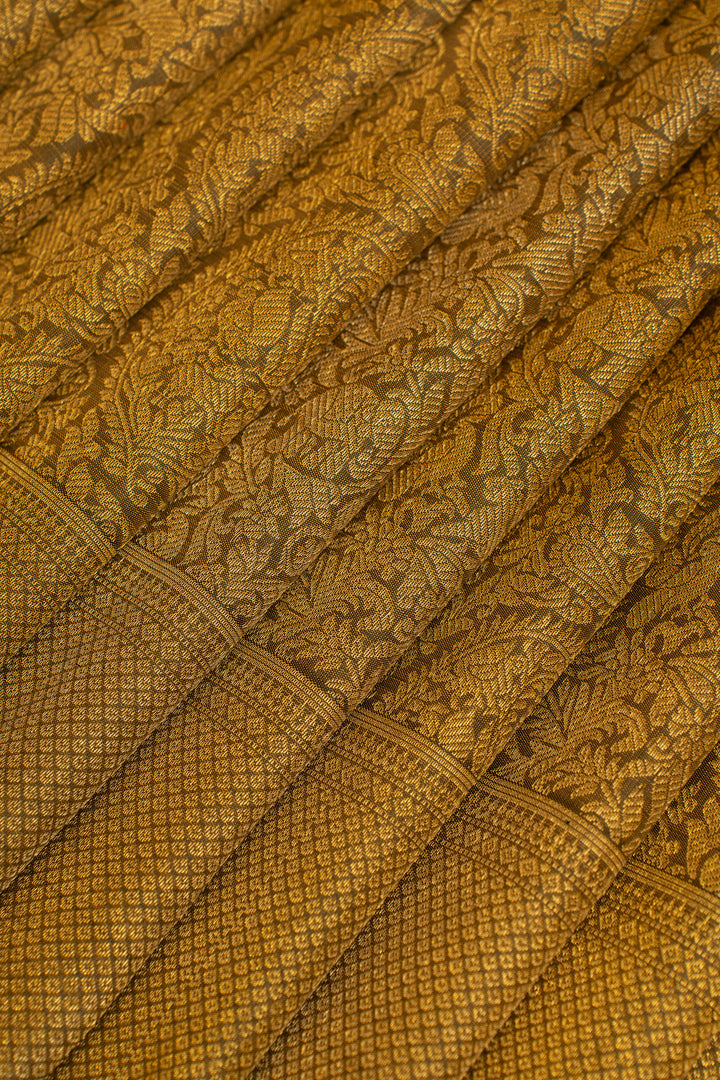 Olive green paisley vanasingaram brocade pure Kanchipuram silk saree