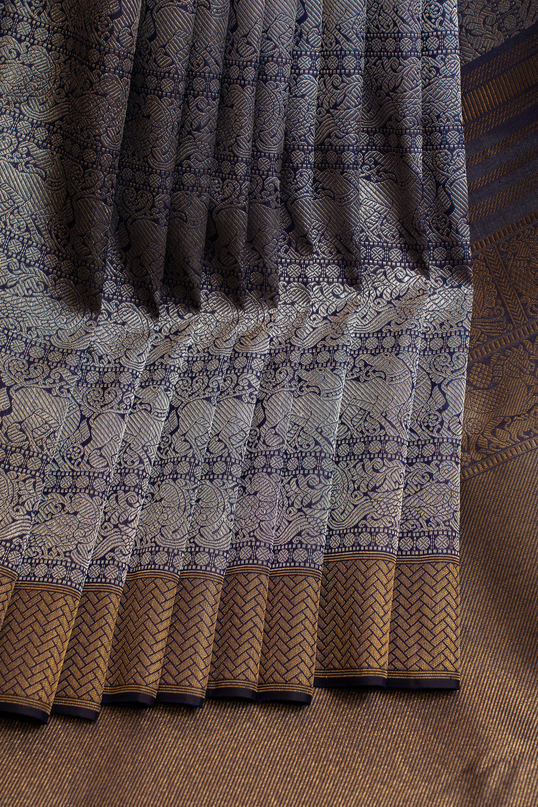 Dark blue yazhi brocade pure Kanchipuram silk saree