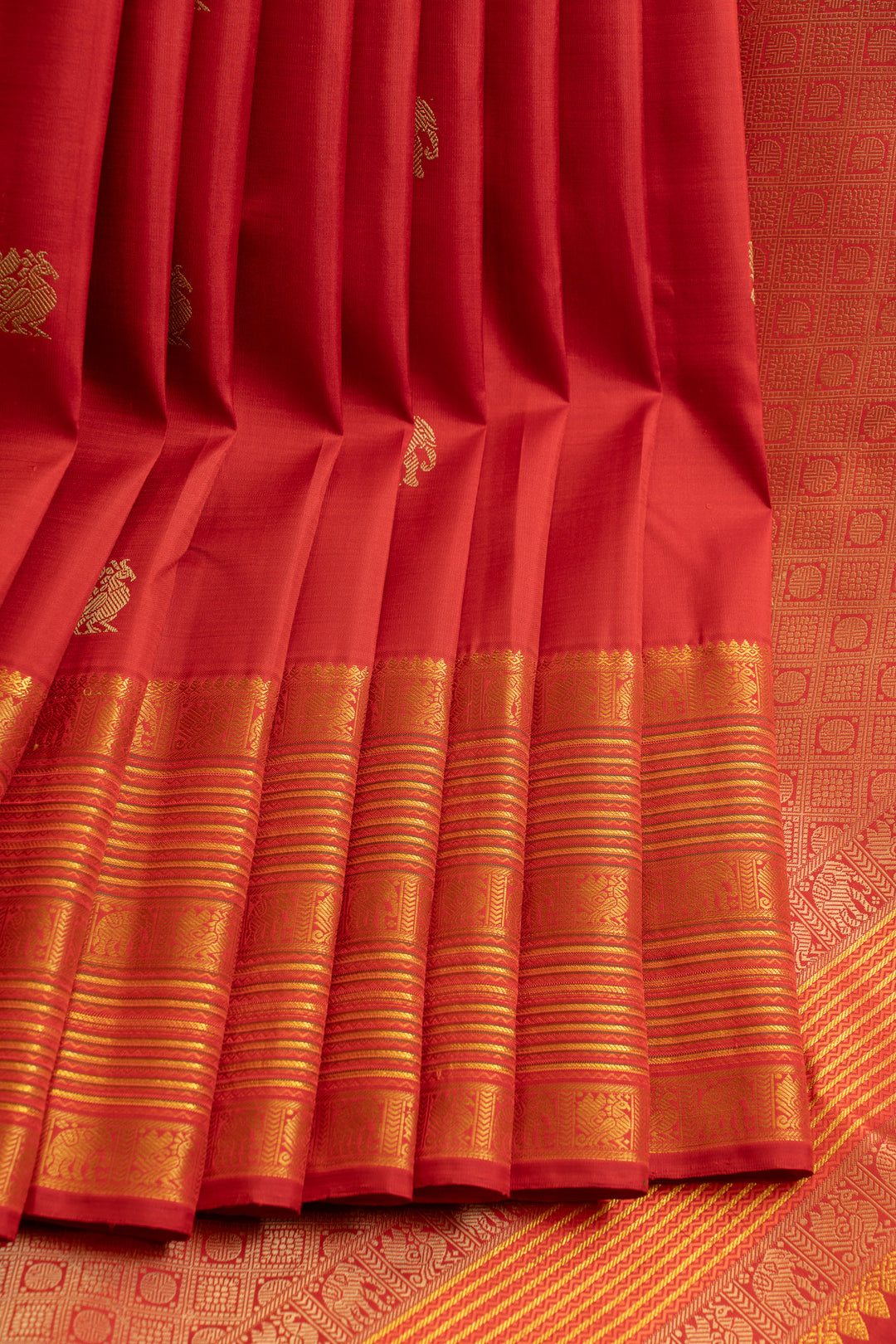 Red traditional pure kanchipuram silk saree