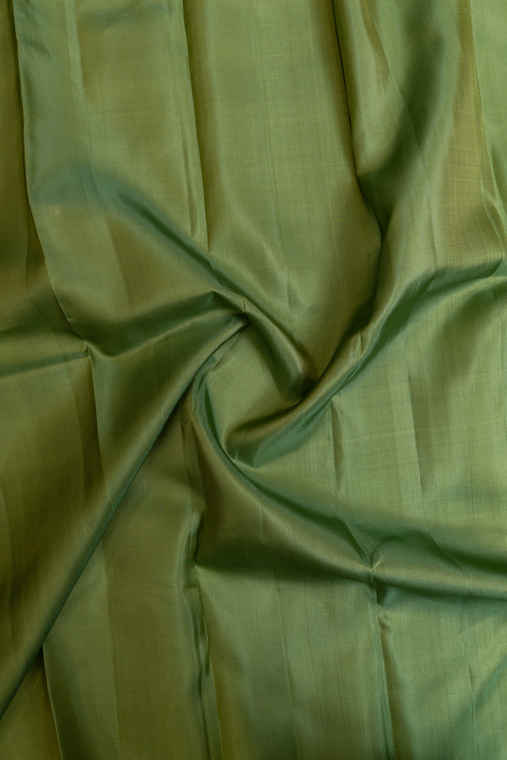 Pine green traditional pure kanchipuram silk saree