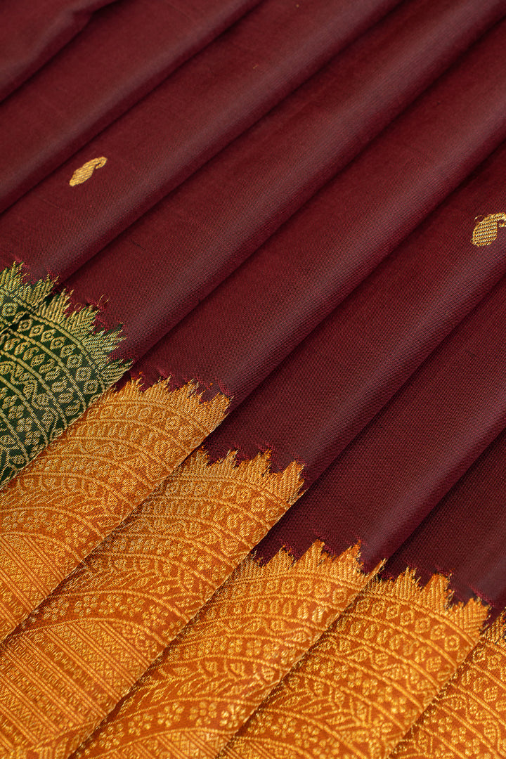 Maroon 8 Kol turning border pure Kanchipuram silk saree