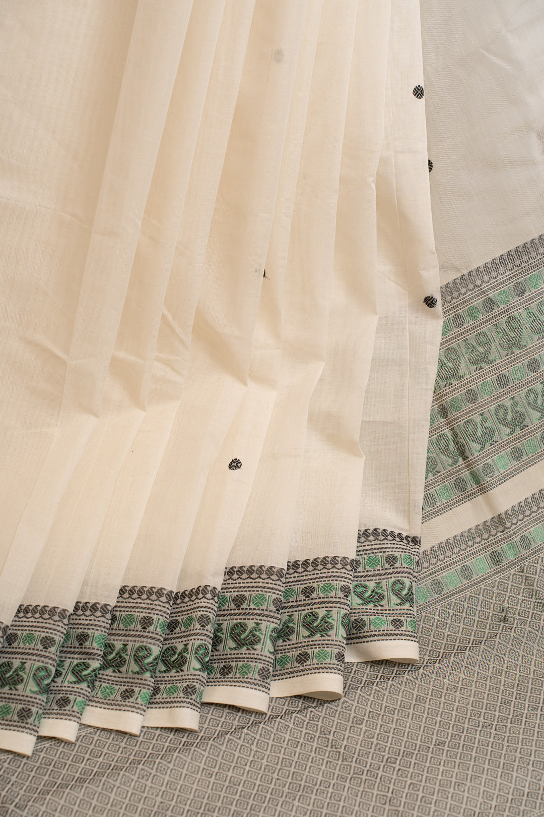 Pearl white threadwork pure handloom cotton saree