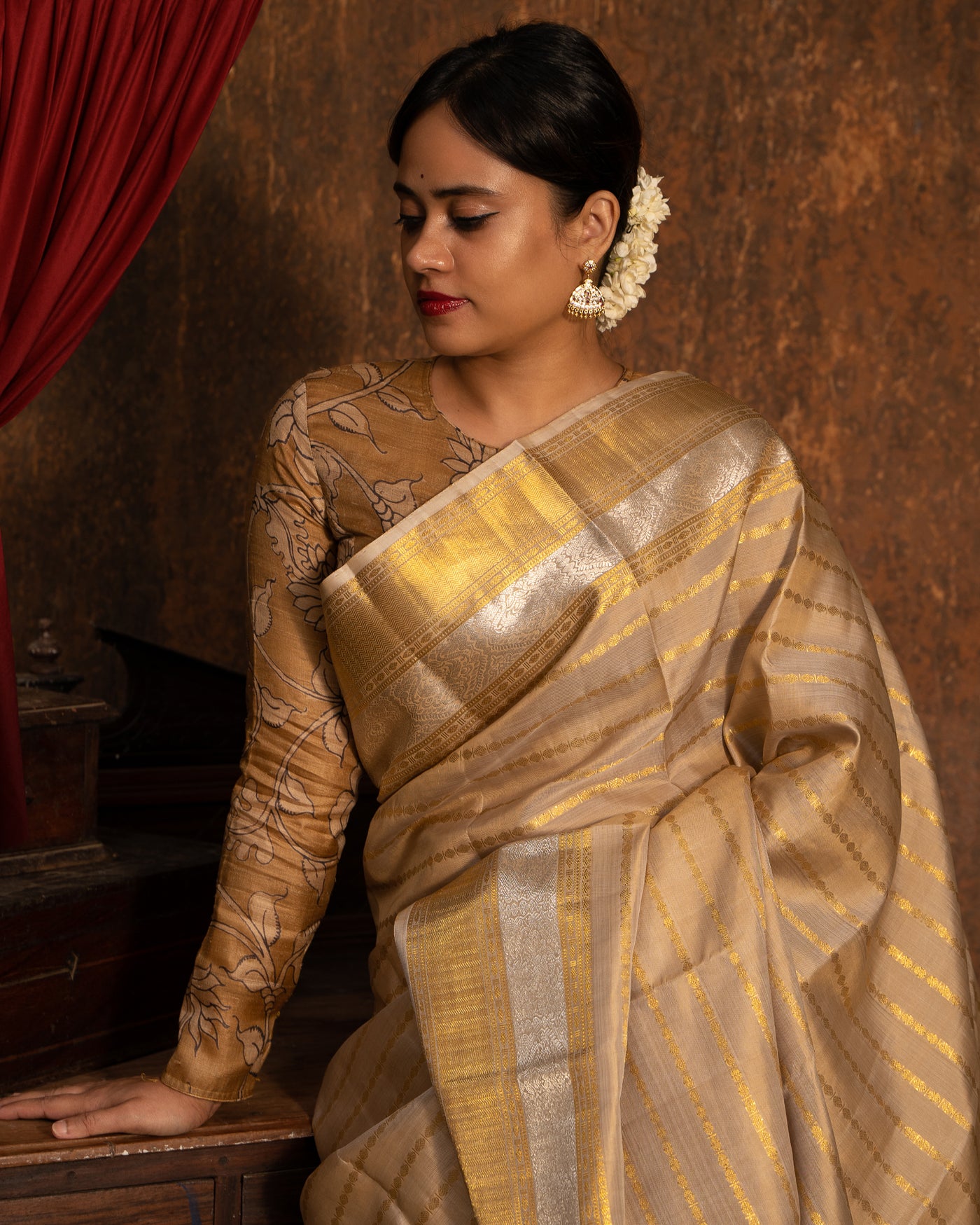 Metallic Gold Pure Zari stripes Pure Kanchipuram Silk Sari - Clio Silks