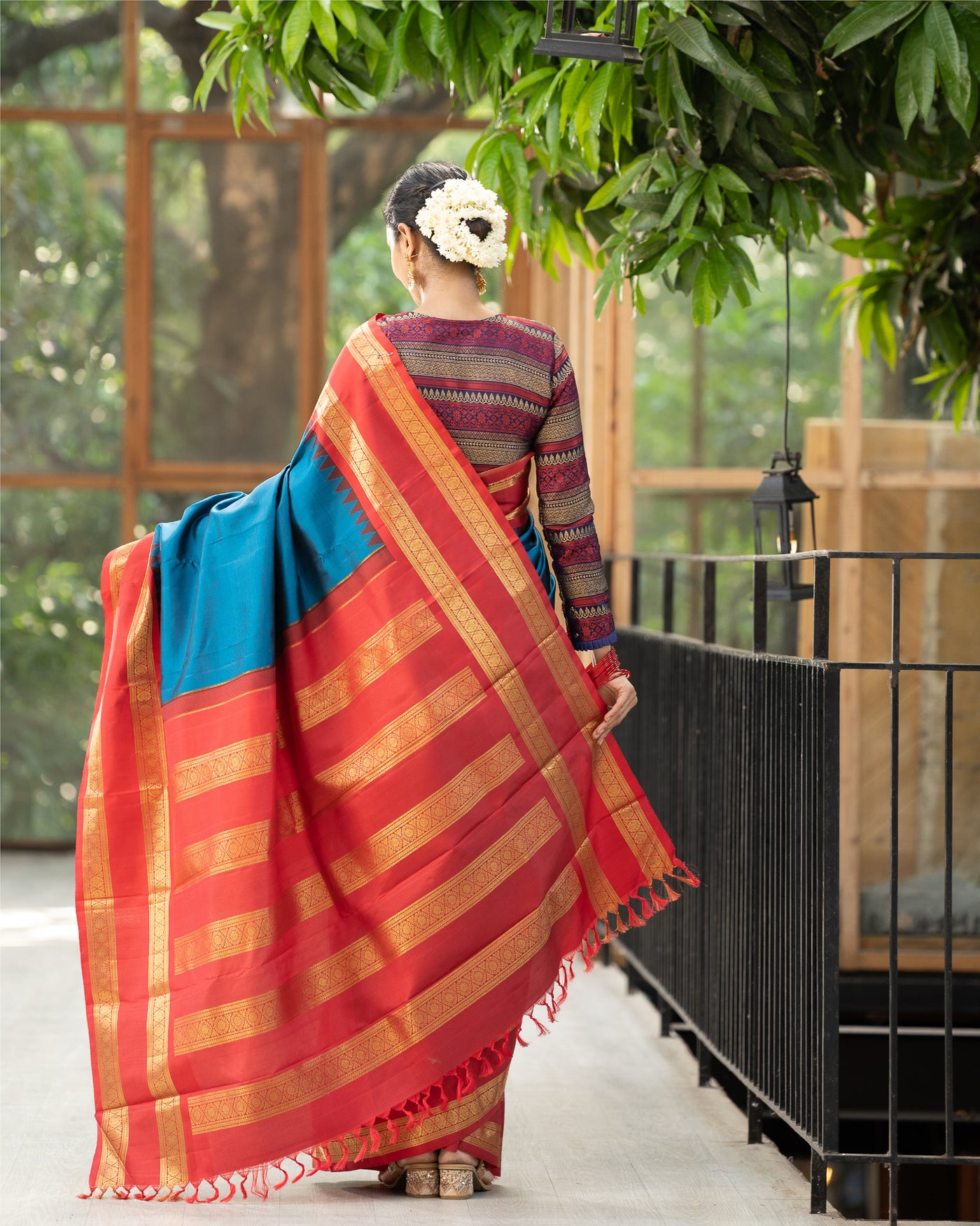 MS Blue and Red Rettai Pettu Pure Zari Kanchipuram Silk Saree - Clio Silks