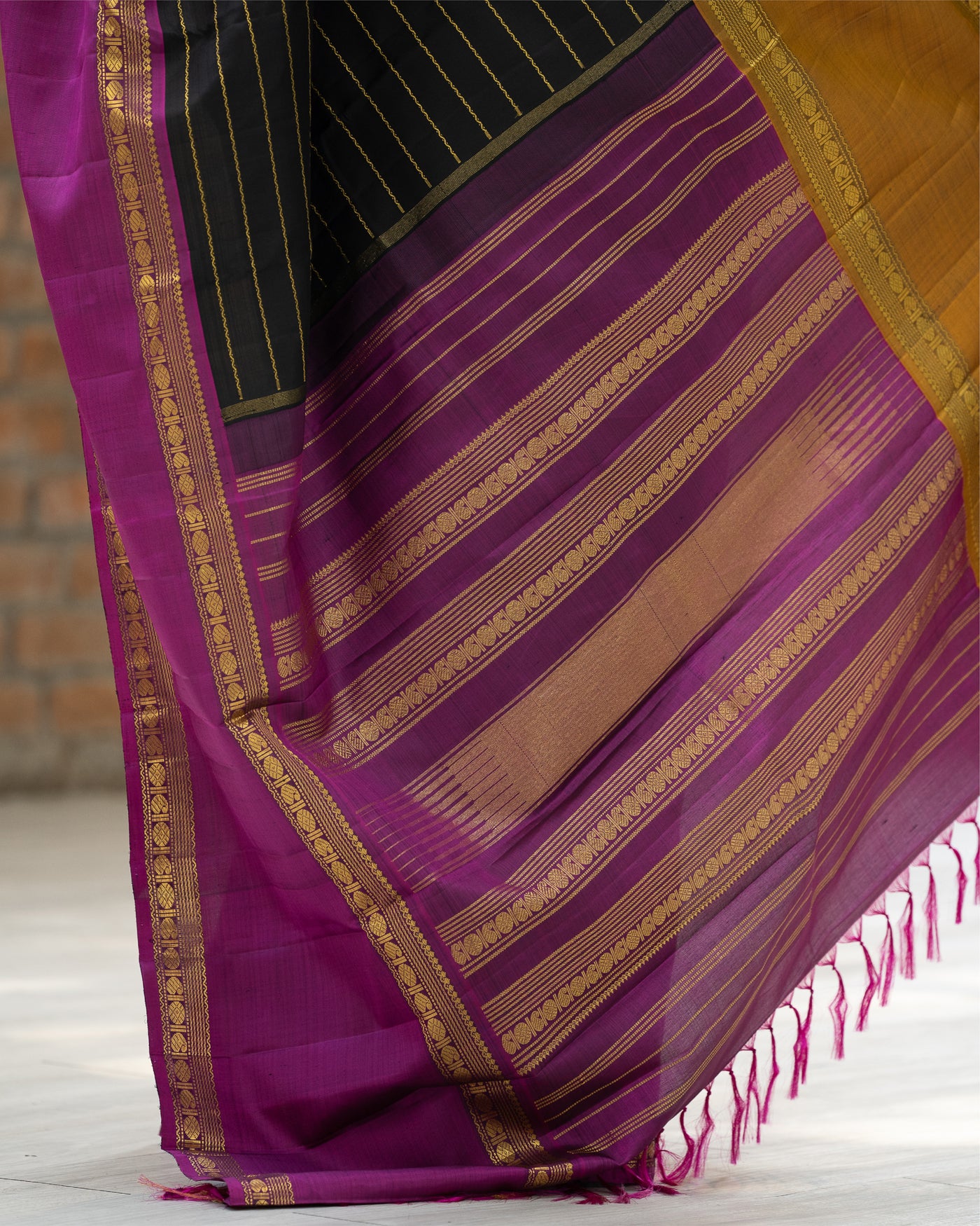 Black Neli Stripes Ganga Jamuna Pure Kanchipuram Silk Saree - Clio Silks