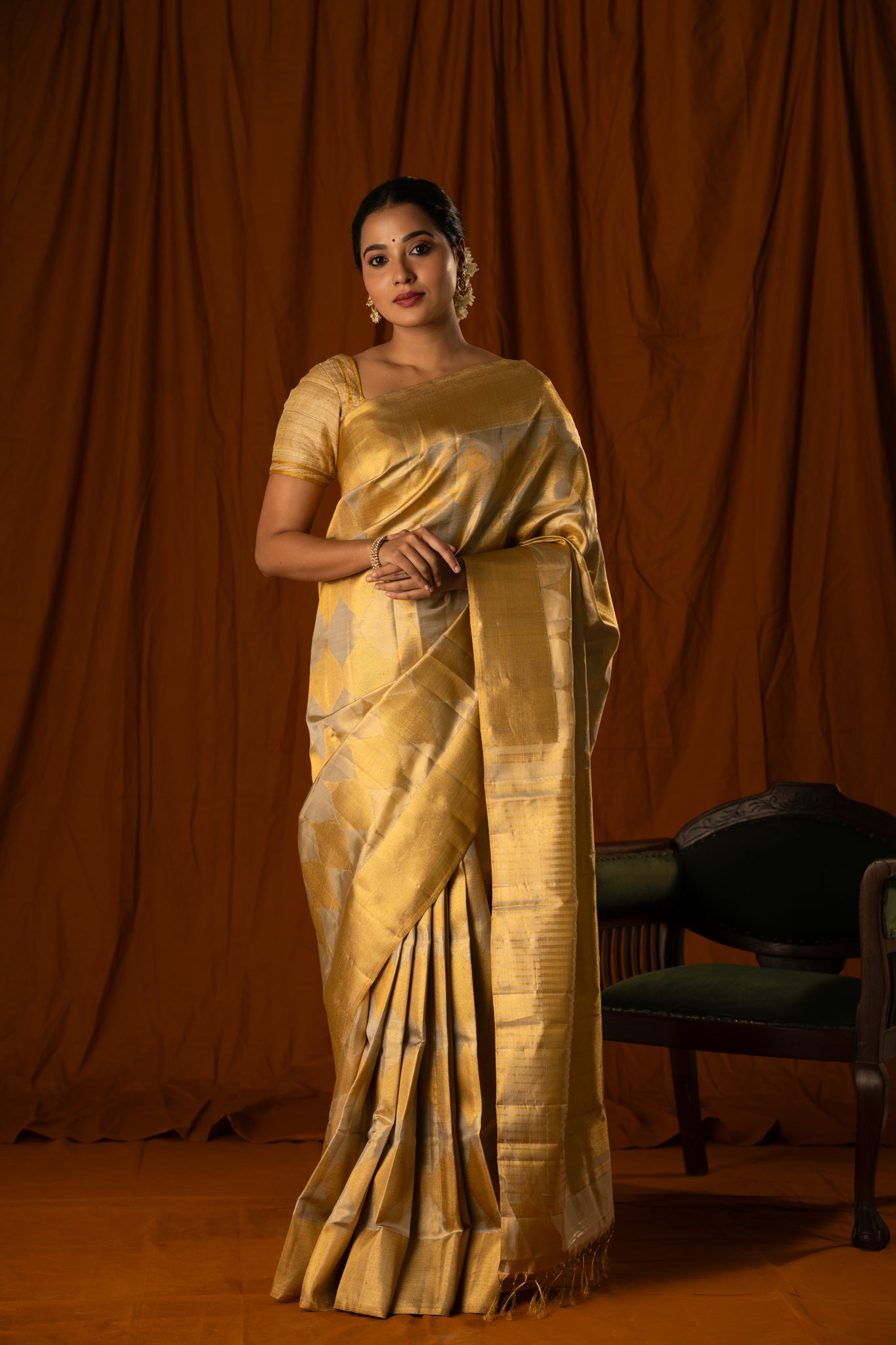 Gold and silver tissue ettu kol pure zari Kanchipuram silk saree