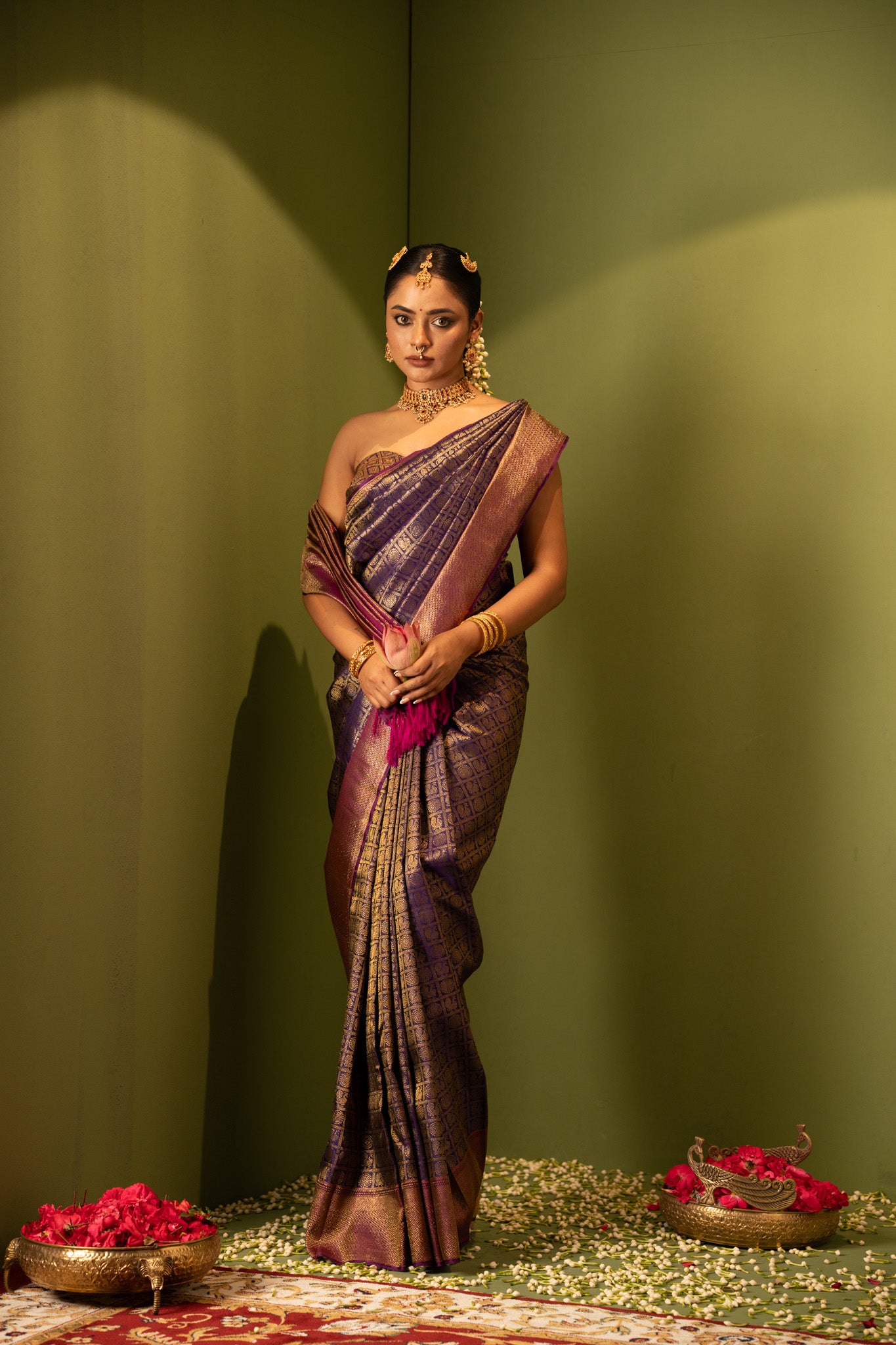 Eggplant purple mayil chakram brocade pure Kanchipuram silk saree