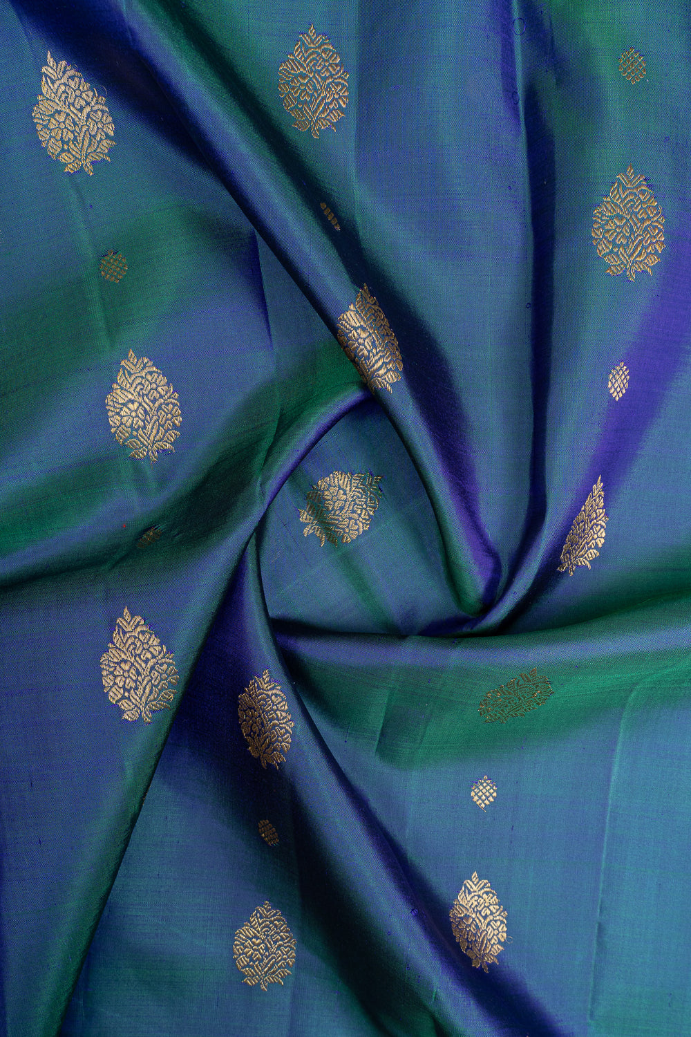 Peacock blue rettai Pettu pure kanchipuram silk saree