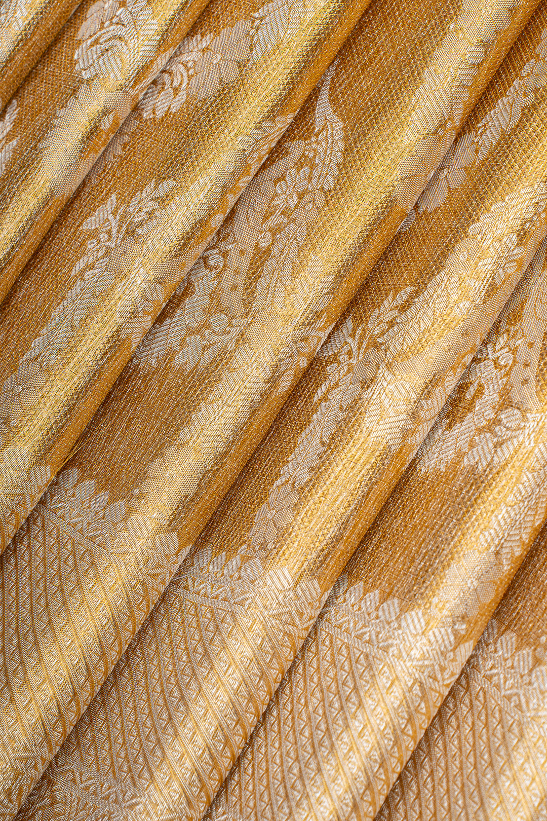 Gold and silver brocade tissue pure kanchipuram silk saree