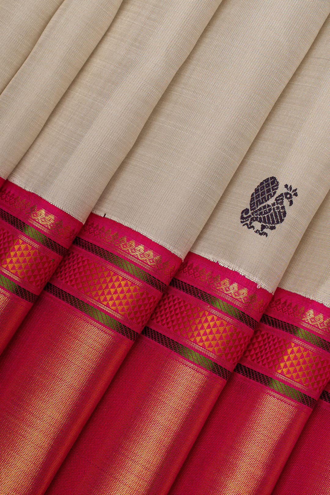 Cream and pink Traditional  pure kanchipuram silk saree