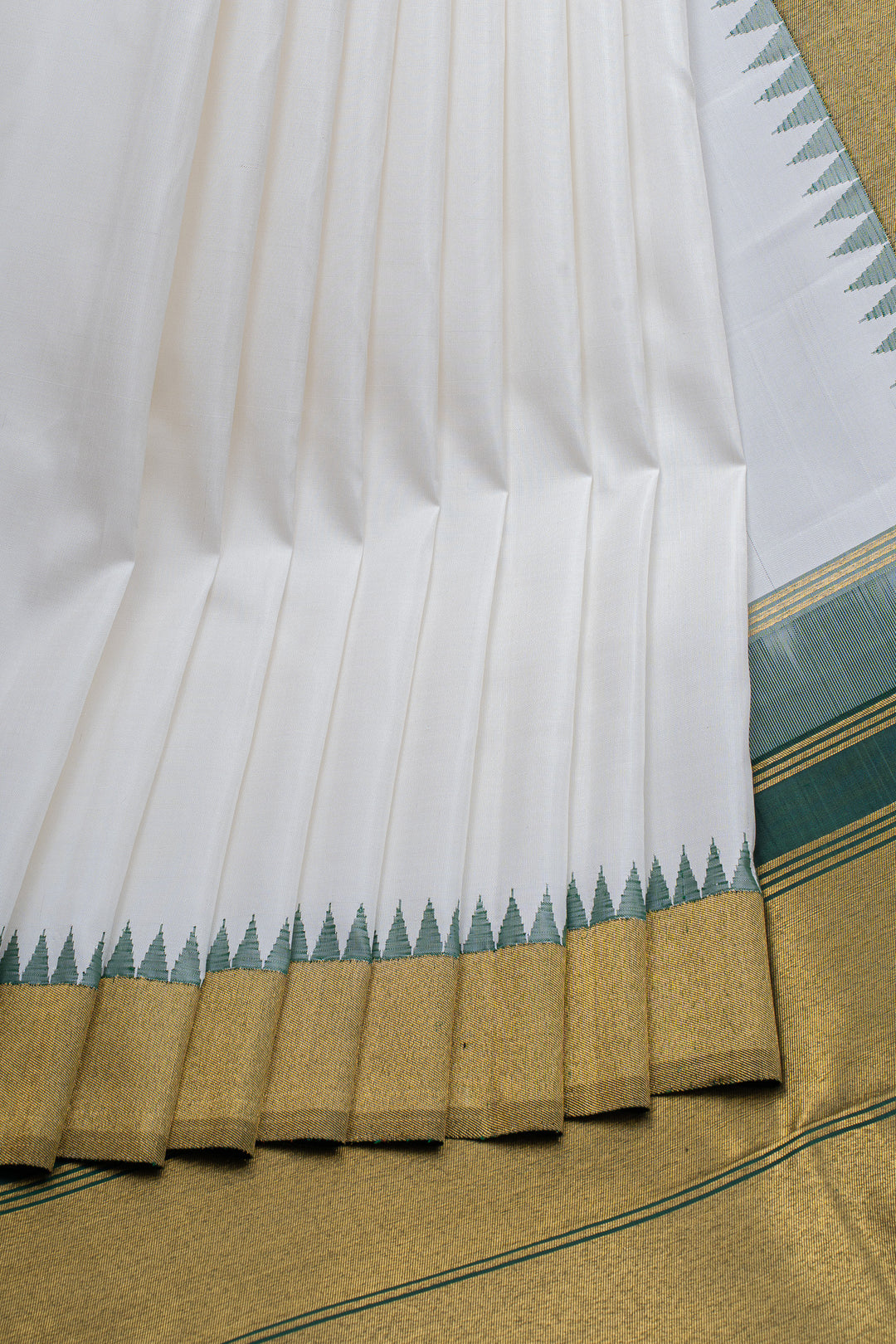 Pearl white 8 Kol temple border pure kanchipuram silk saree