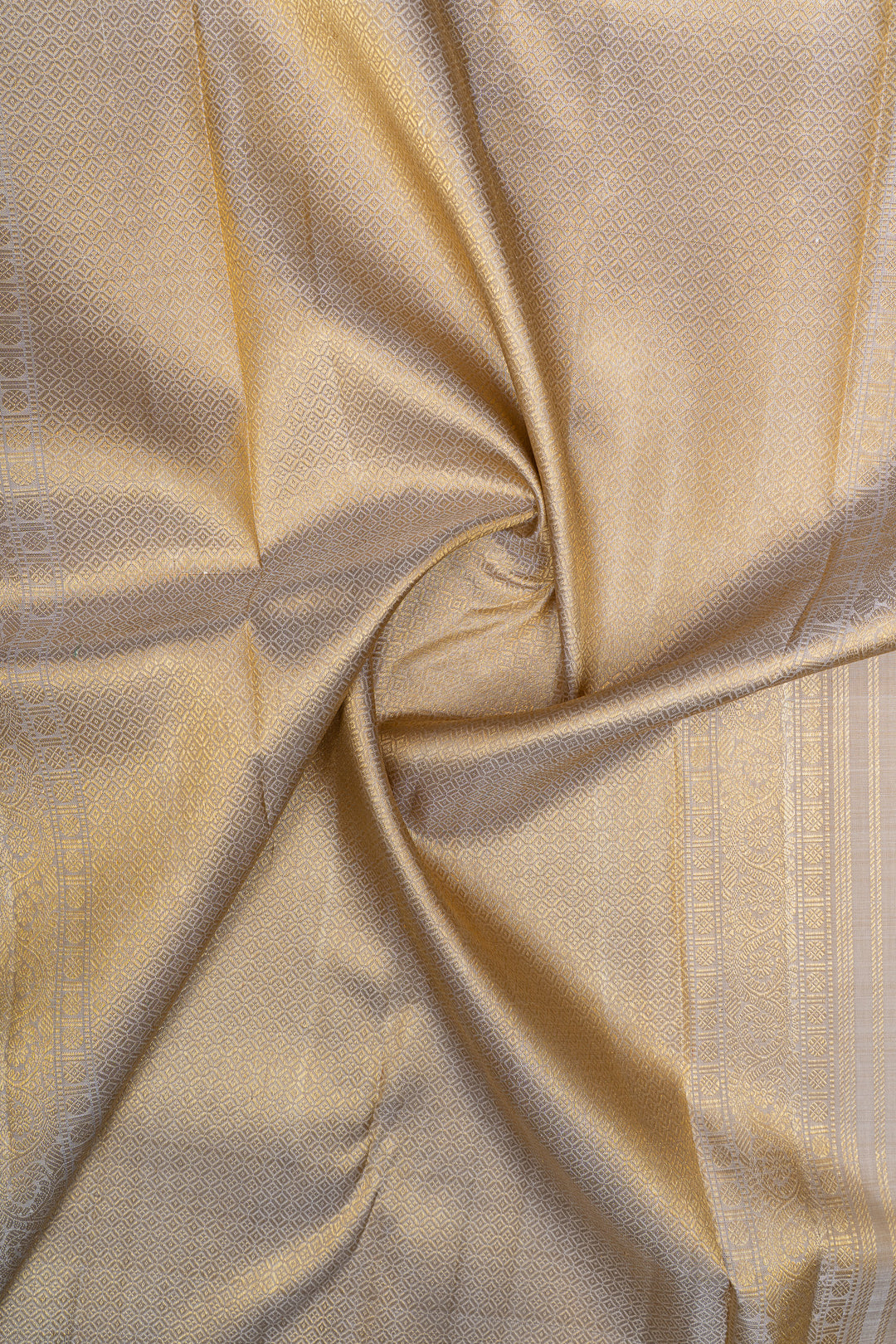 Green and ivory iruthalaipakshi brocade pure Kanchipuram silk saree