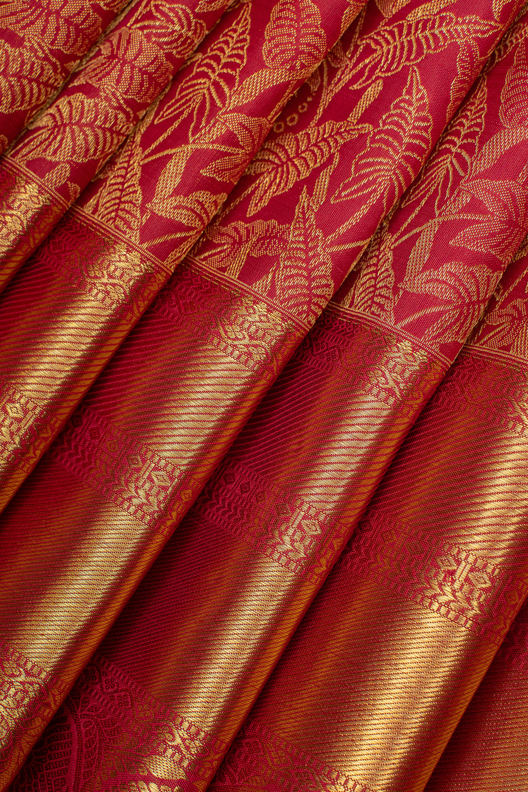 Red brocade pure kanchipuram silk saree