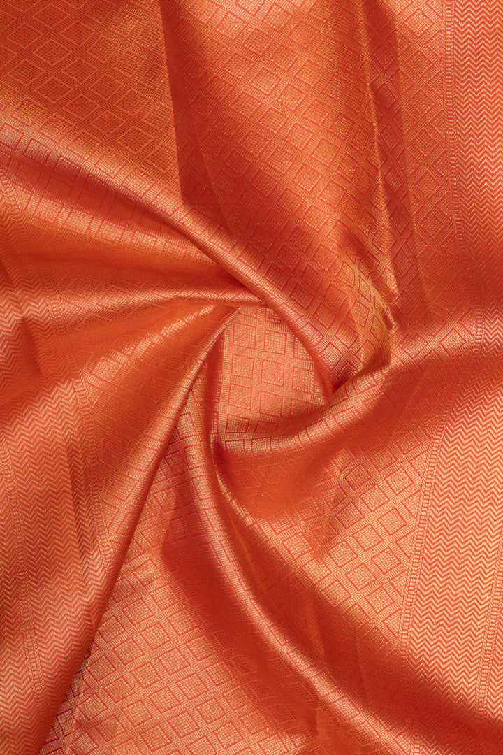 Bottle green and peach orange pure kanchipuram silk saree