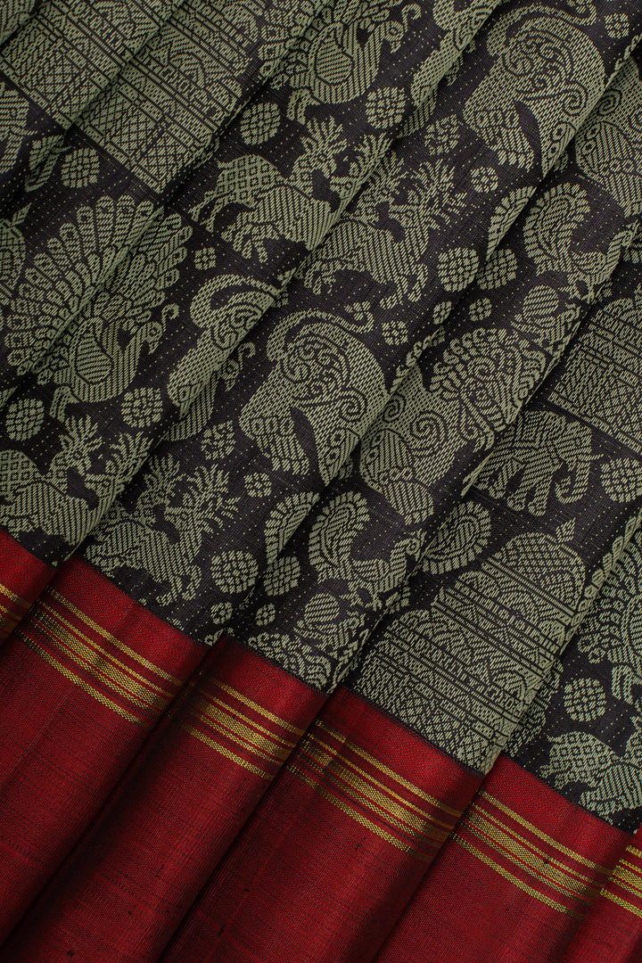 Black brocade pure kanchipuram silk saree