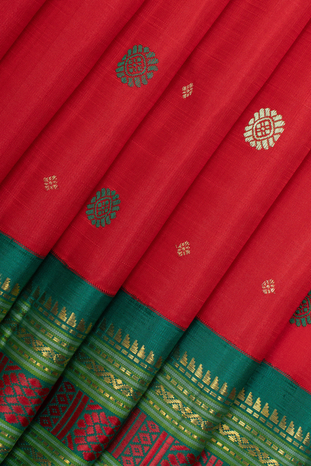 Red and green traditional pure kanchipuram silk saree