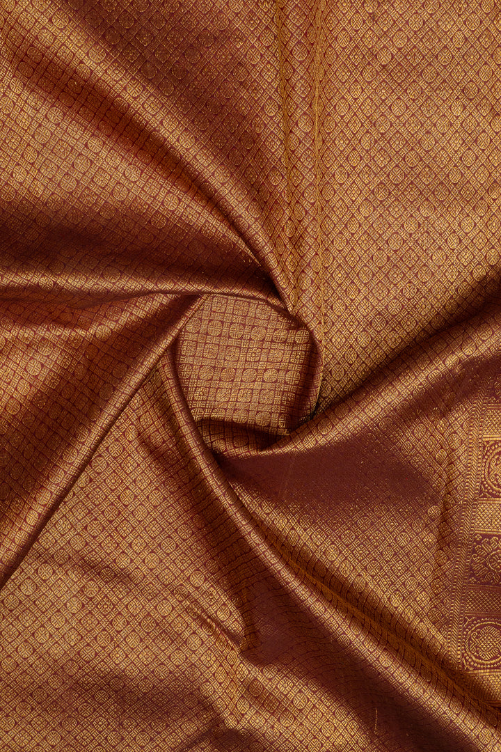 Mandhulir green small border pure kanchipuram silk saree