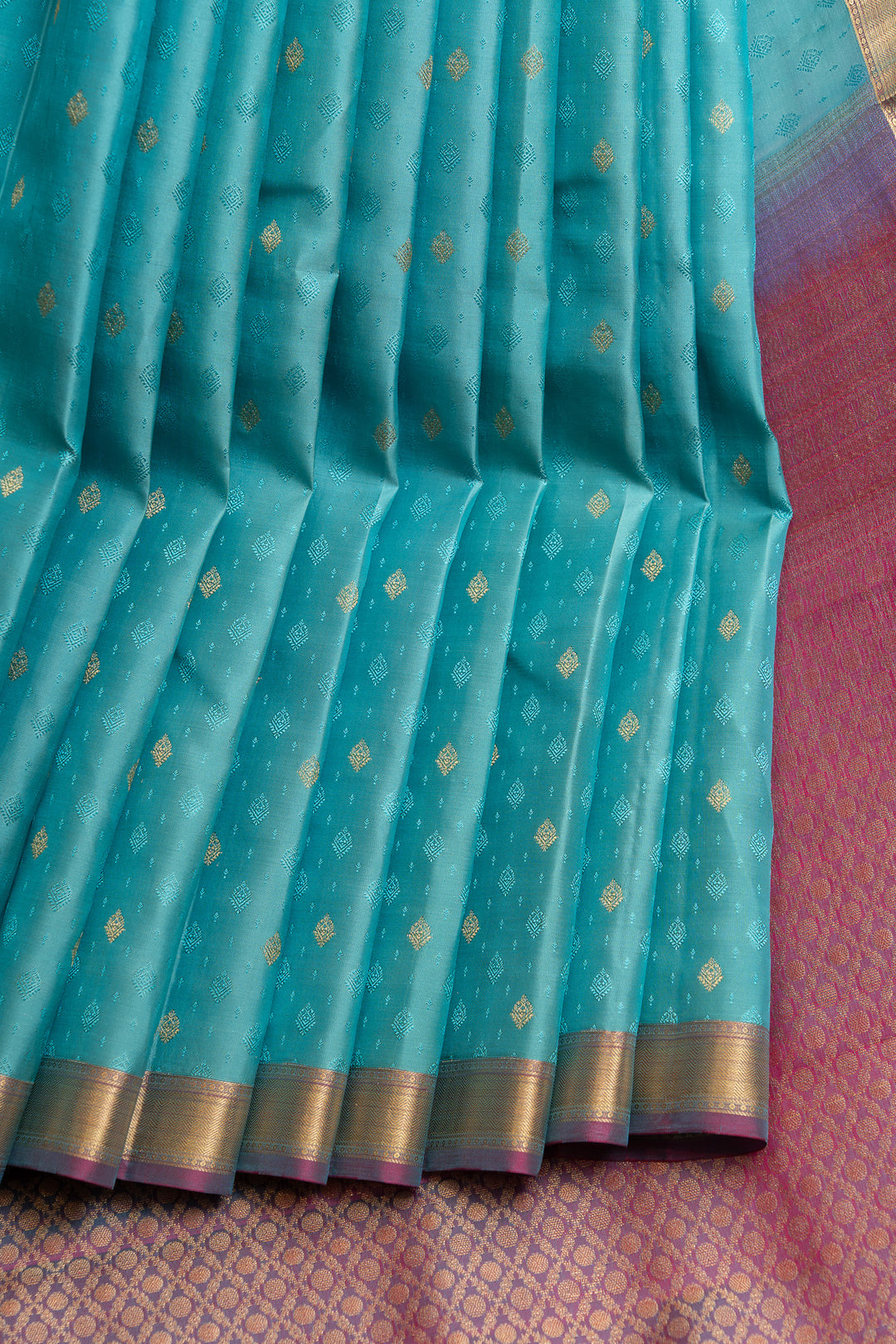 Anandha blue small border pure Kanchipuram silk saree