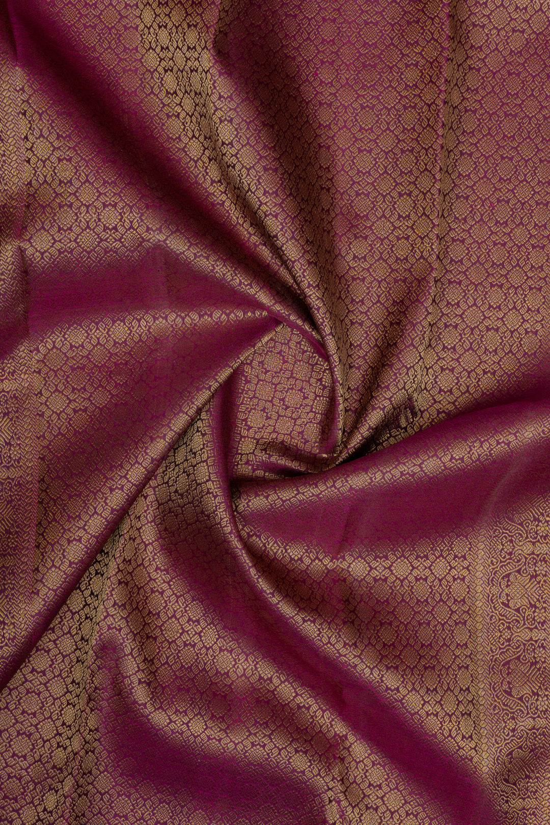 Leaf green and magenta Vairaoosi pure kanchipuram silk saree