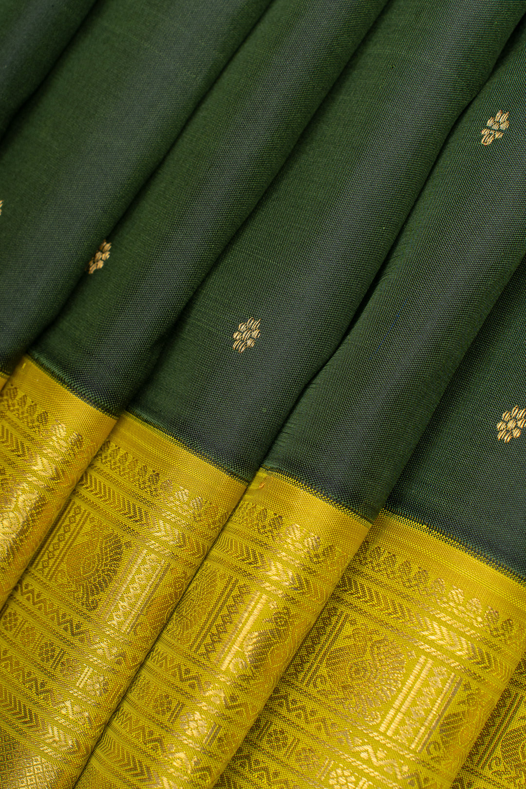 Pine green traditional pure kanchipuram silk saree