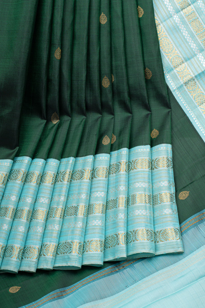 Bottle green and blue varisaipettu pure kanchipuram silk saree