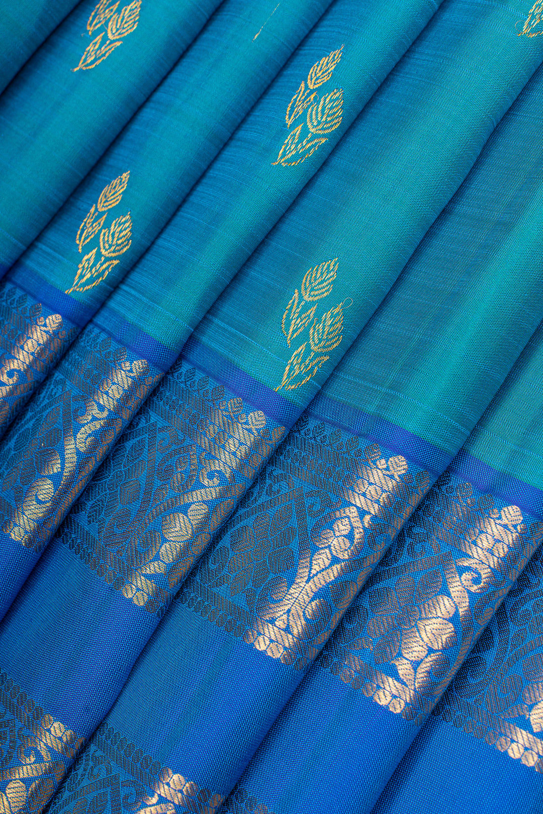 Peacock blue and jamun rettai pettu pure kanchipuram silk saree