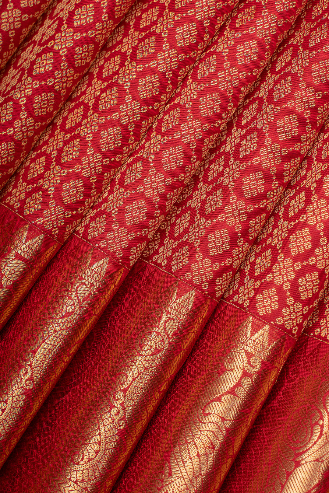 Traditional red brocade pure kanchipuram silk saree