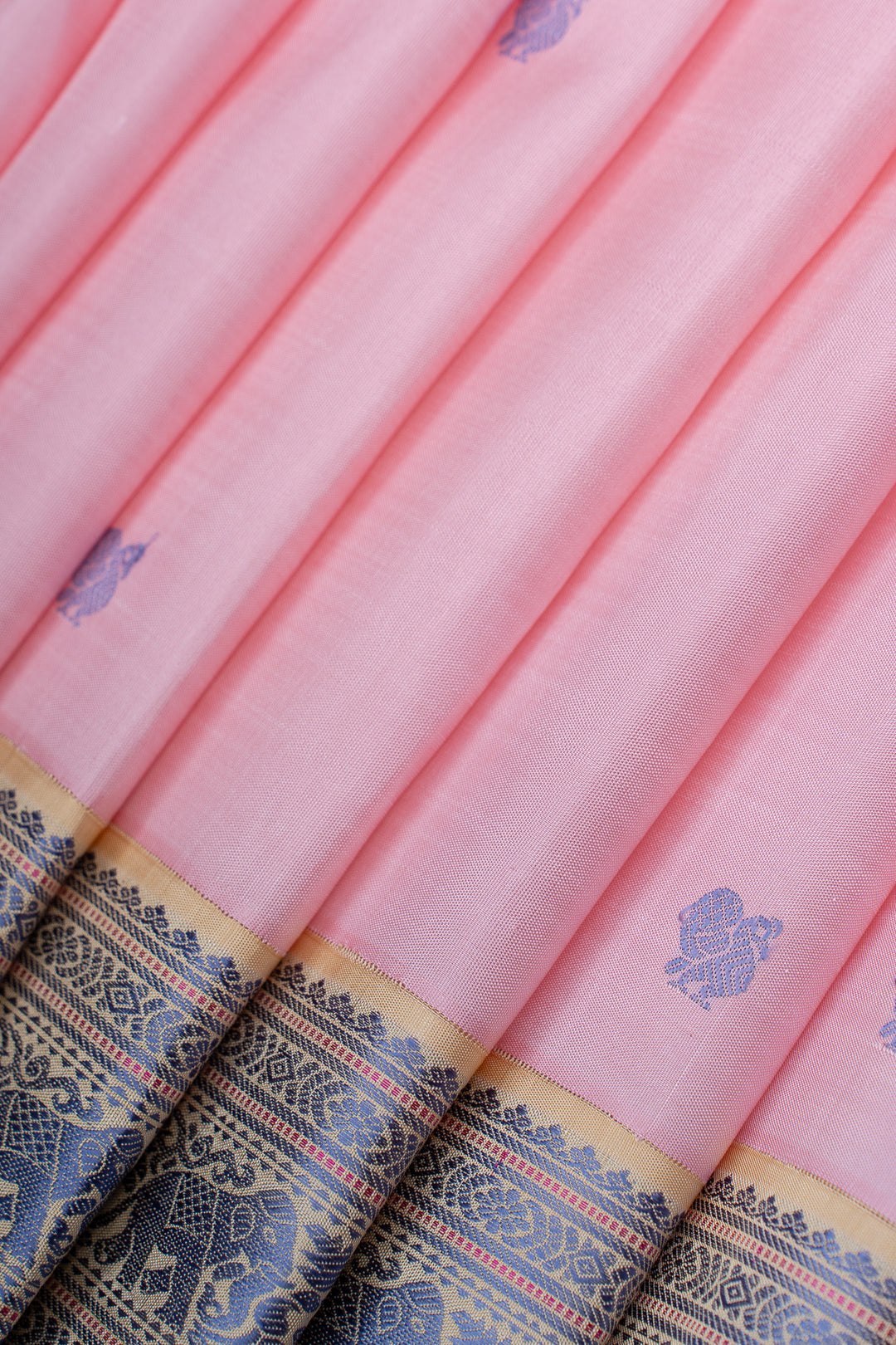 Baby pink threadwork pure Kanchipuram silk saree
