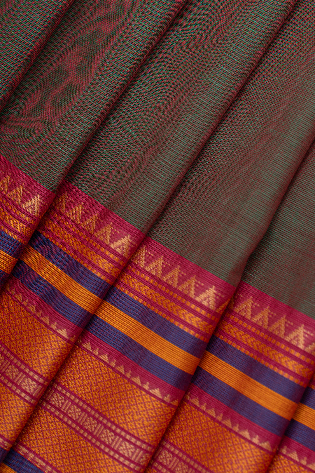 Mandhulir green pure cotton silk saree