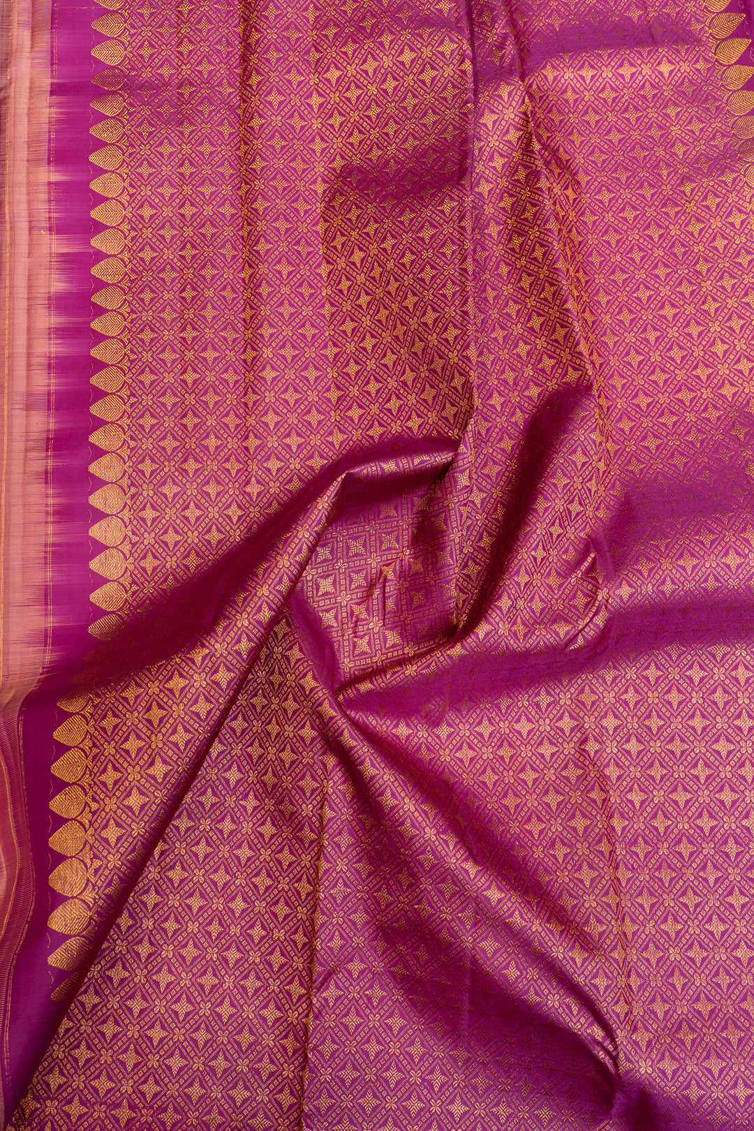 Pink small Border pure Kanchipuram silk saree