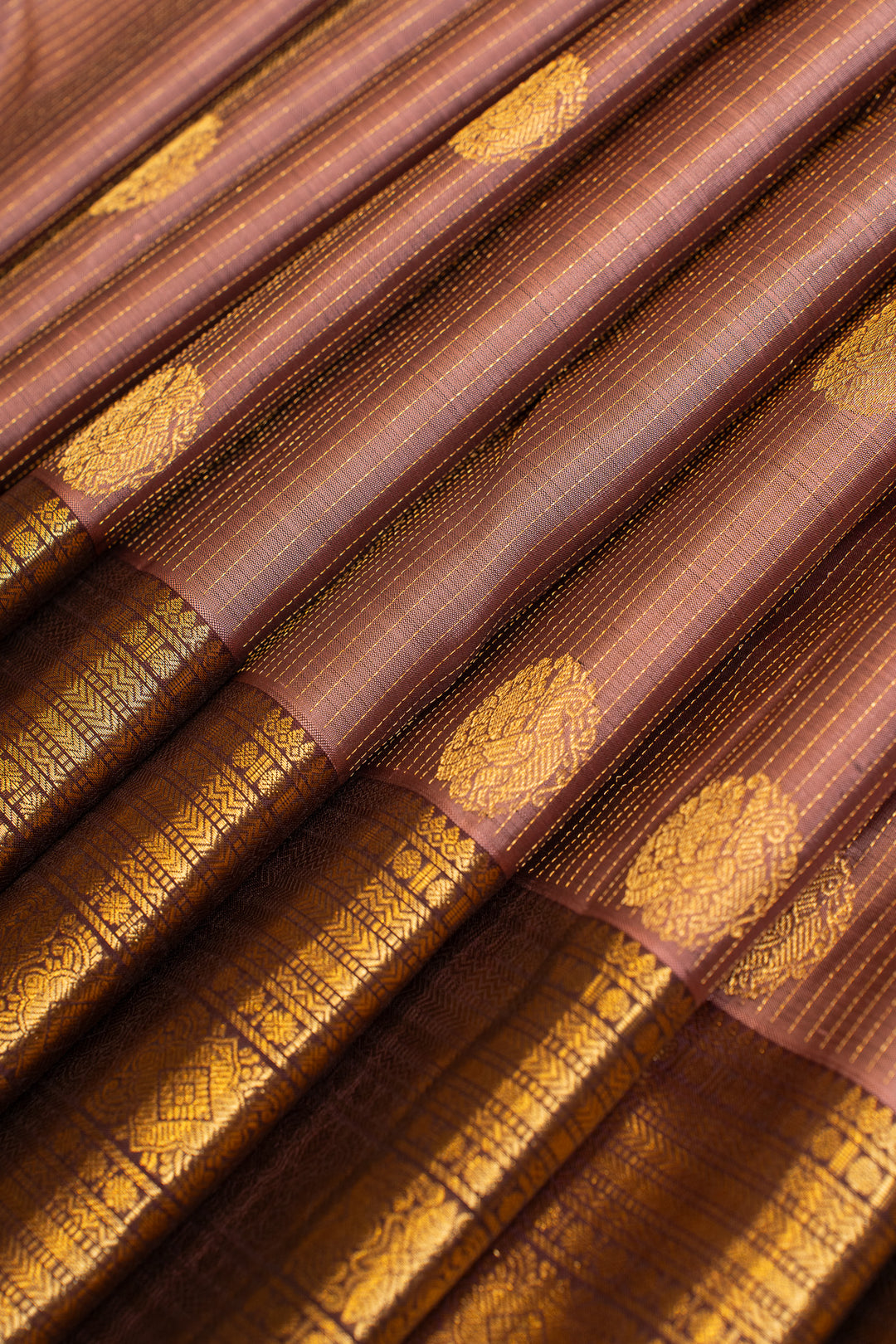 Mauve Vairaoosi checks pure Kanchipuram silk saree