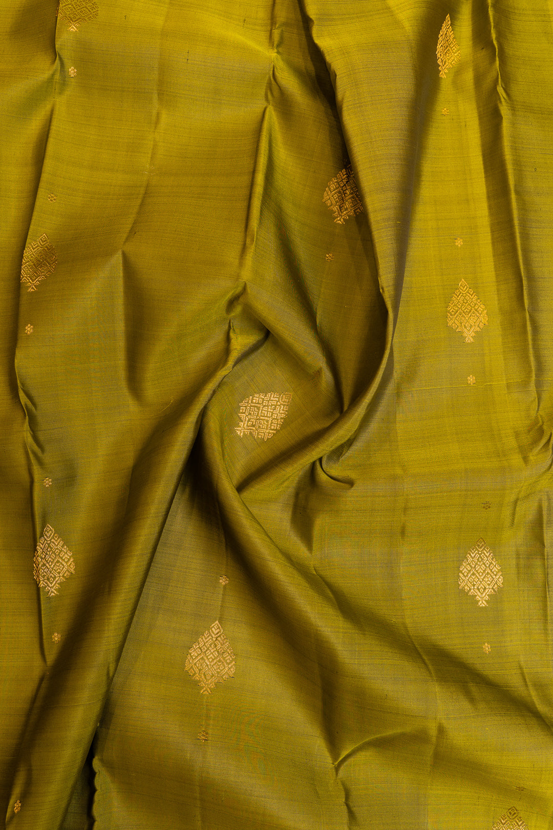 Mehendi green and purple pure Kanchipuram silk saree